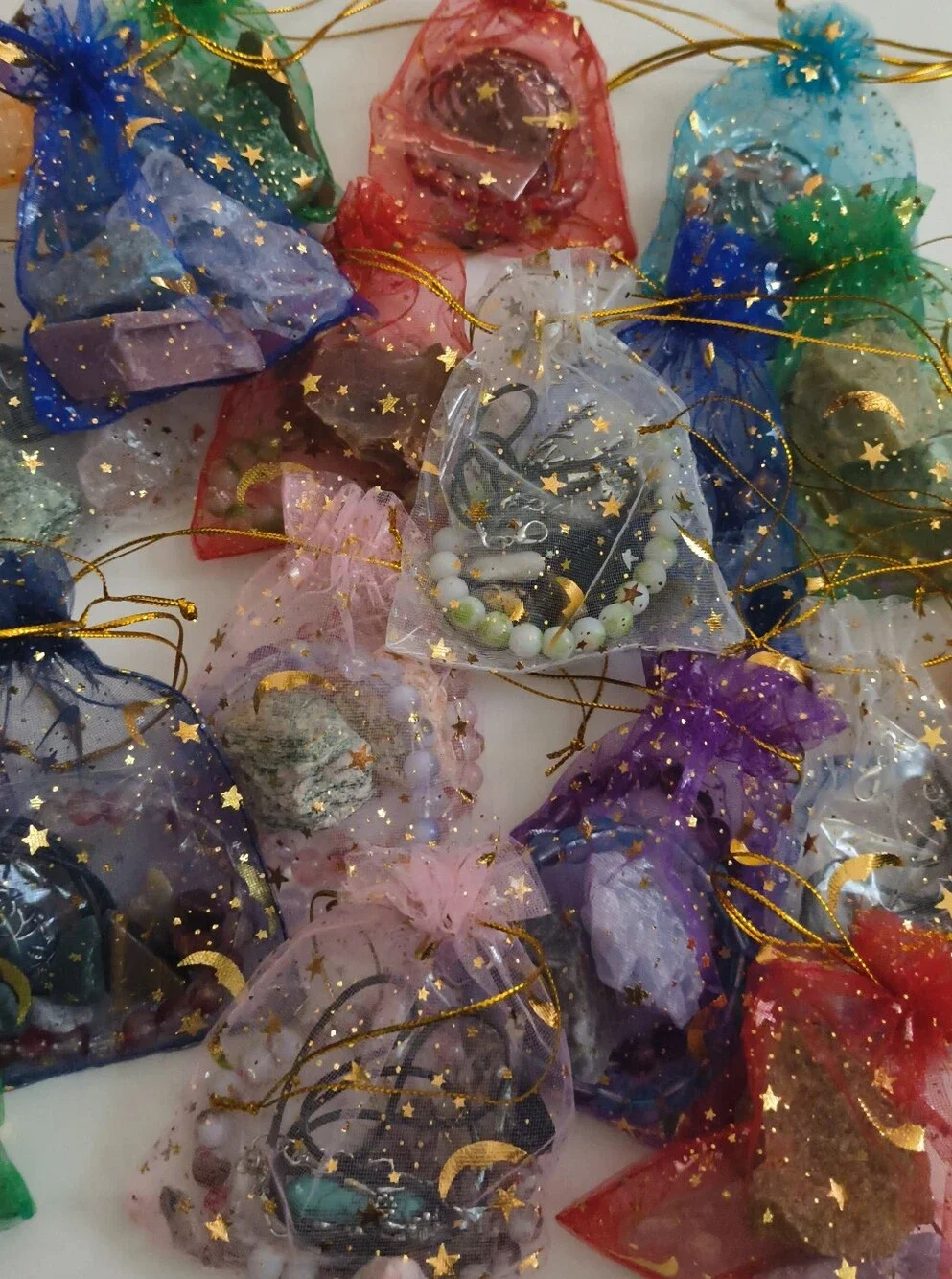Mystery Organza Favor Bags 20 Satchels Rocks Stones Necklaces Bead Bracelts